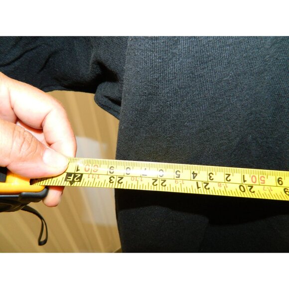 Peanuts Snoopy Black Graphic T-Shirt X-Large 100% Cotton Cherry Blossom Design - Picture 7 of 8